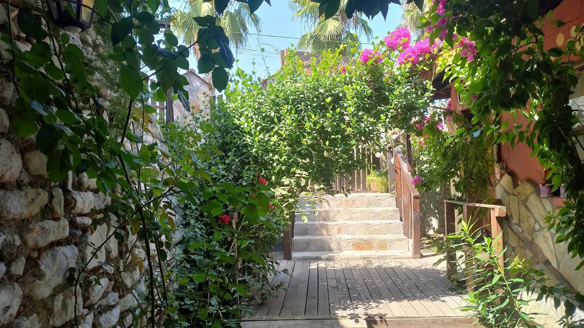 Demeter Rose Stonehouse Pansion Apartman Antalya Kültér fotó